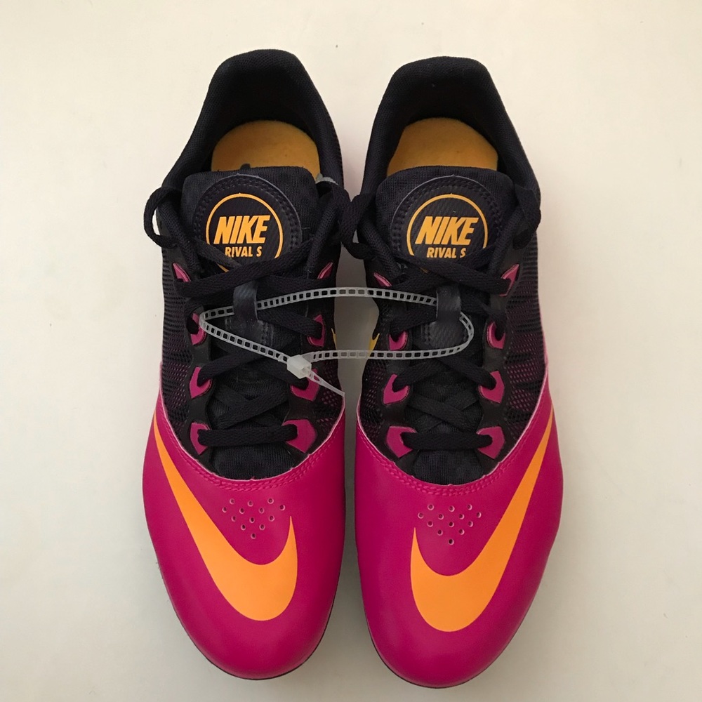 NWOT Nike rival s racing shoes